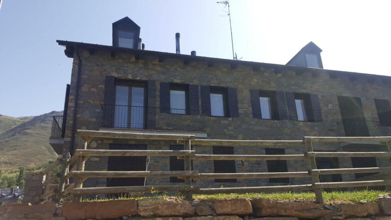Apartamento L Auet Pla de l'Ermita Kültér fotó